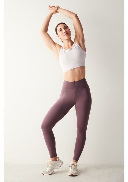 Bej Kaplı Sırt Detaylı Slim Fit Crop Top fiyatları