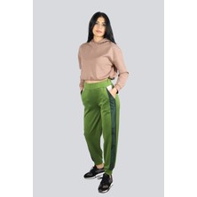 Gizia Kiwe Kadın Cepli Beli Lastikli Yanı Renkli Detaylı Yeşil Pantolon M1I027-YEŞİL
