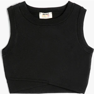 Kolsuz Crop Kazak Halter Yaka Dar Kalıp Asimetrik Kesim