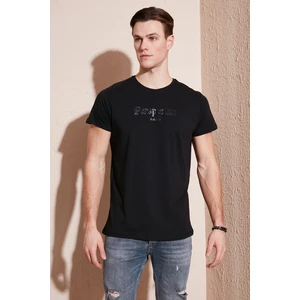 Pamuklu Slim Fit Bisiklet Yaka T Shirt Erkek T Shirt 541PERSPECTIVE