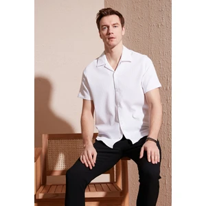 Apaş Yaka Kısa Kollu Regular Fit Gömlek Erkek Gömlek CF24S117842