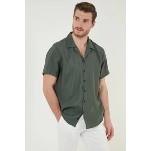 Regular Fit Apaş Yaka Kısa Kollu Gömlek Erkek Gömlek CF24S117929