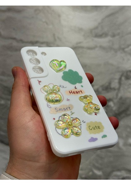 Samsung Galaxy S22 Kılıf 3D Kabartma Emoji Ayıcık Çiçek Kurdele Happy Good Luck Funny Heart Toys