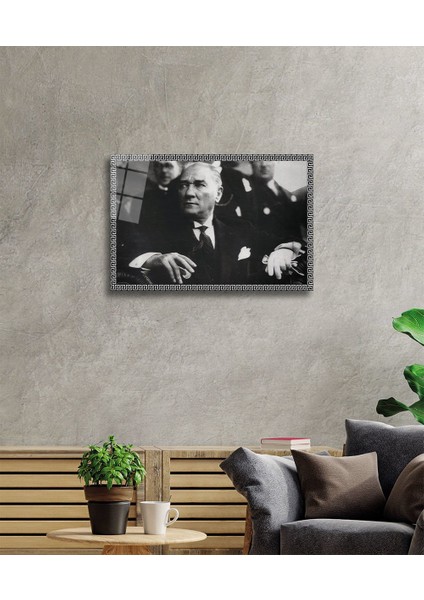 Atatürk Cam Tablo