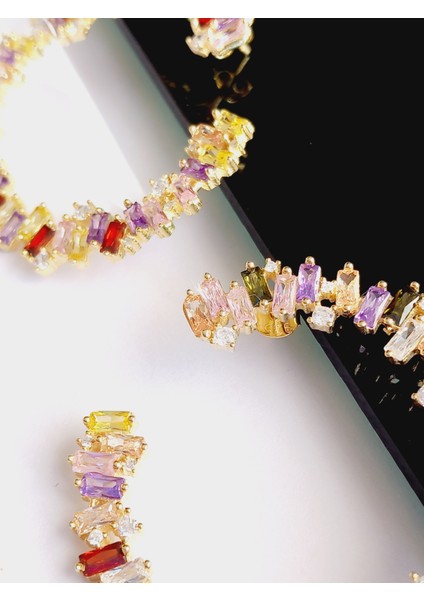 925 Ayar Gümüş Zirkon Taşlı Su Yolu Gold Halka Trend Renkli Kadın Küpe Sevgililer Günü Hediye fiyatları