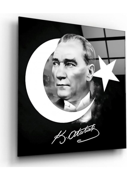 Atatürk Cam Tablo