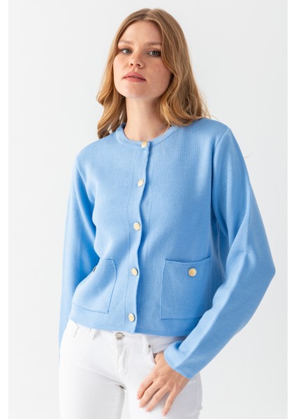 Metal Düğmeli Cepli Triko Ceket indirimleri