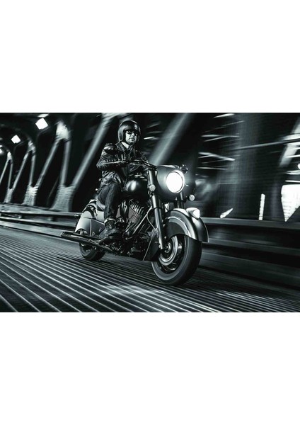 Fütüristik Motosikletli Adam Cam Tablo modelleri