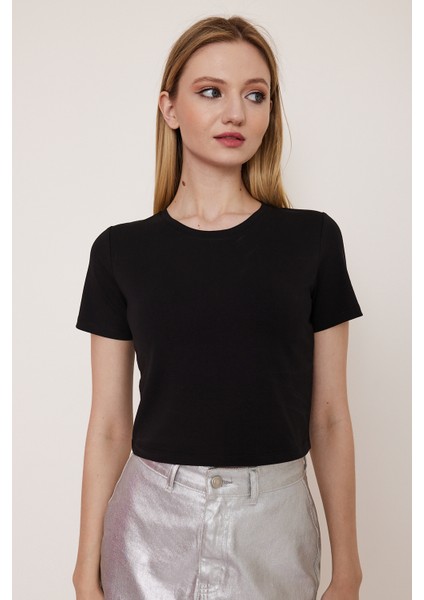 Kadın Crop T-Shirt