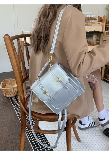 Ingiliz Retro Sırt Çantası Kadın 2024 Yeni Öğrenci Sırt Çantası Çok Fonksiyonlu Okul Çantası Taşınabilir Moda Seyahat Çantası (Yurt Dışından) fırsatları