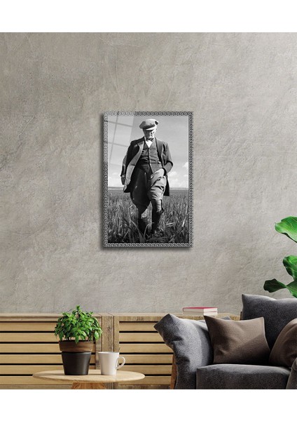 Atatürk Cam Tablo