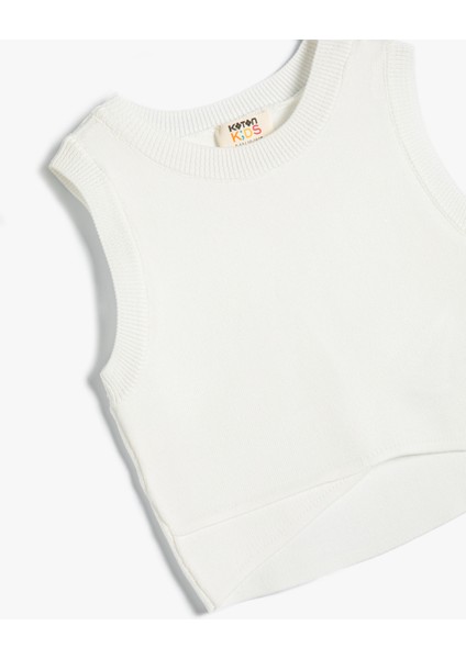 Kolsuz Crop Kazak Halter Yaka Dar Kalıp Asimetrik Kesim