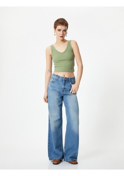 Crop V Yaka Atlet Pamuklu Ribanalı Slim Fit