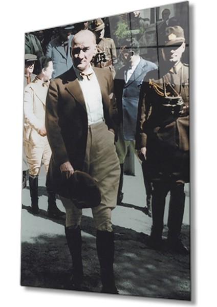 Atatürk Cam Tablo