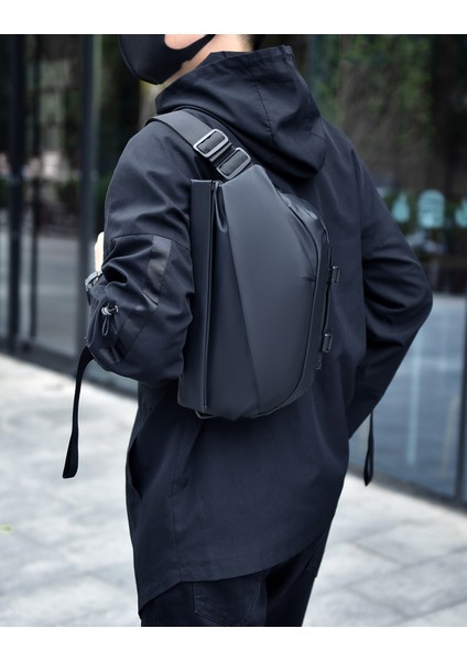 Tek Omuz Moda Erkek Motosiklet Crossbody Çanta 2024 Yeni Çok Fonksiyonlu Göğüs Çantası Manyetik Toka Çok Bölmeli Bel Çantası (Yurt Dışından) indirimleri