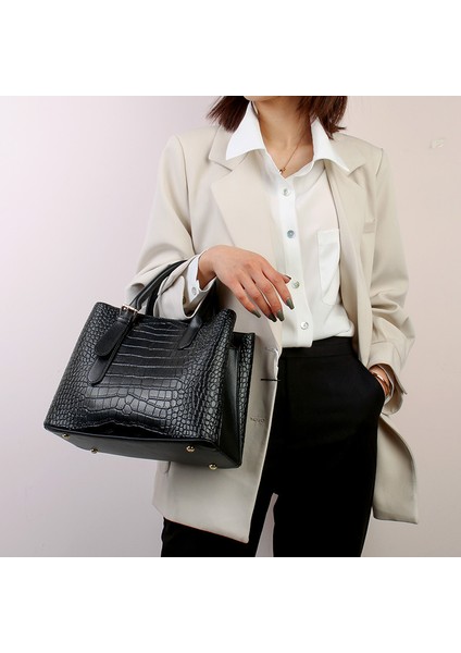 Bayan Çanta 2023 Yeni Avrupa ve Amerikan Moda Üst Düzey Timsah Desen Çanta Çok Katmanlı Büyük Kapasiteli Kadın Çantası (Yurt Dışından) modelleri