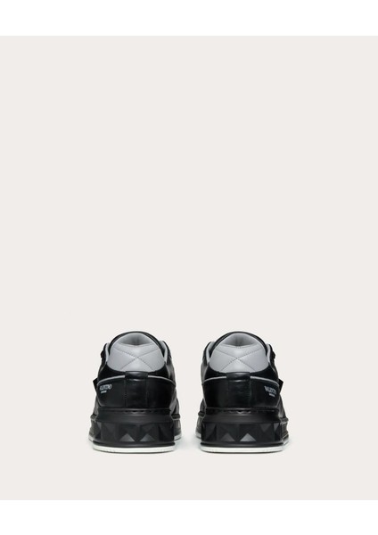 One Stud Low - Top Nappa Sneaker