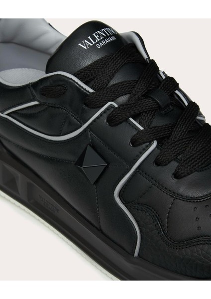 One Stud Low - Top Nappa Sneaker