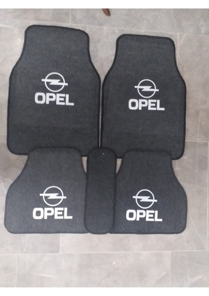 Opel Astra Logolu Siyah Halı Paspas