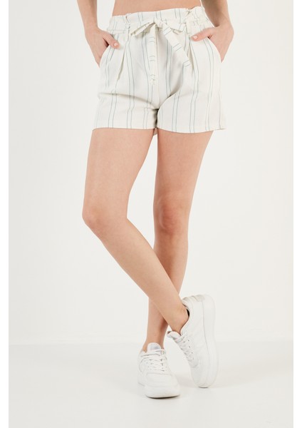 Çizgili Belden Bağlamalı Cepli Dar Kesim Kısa Şort Bayan Şort 5865261 modelleri