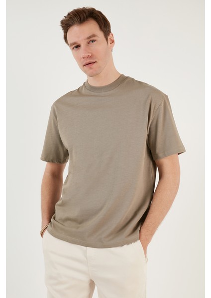 Pamuklu Relaxed Fit Sıfır Yaka T Shirt Erkek T Shirt 5905446 fiyatları