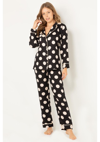 Puantiyeli Doğal Viskon Soft Yumuşak Düğmeli Pijama Takımı fiyatları