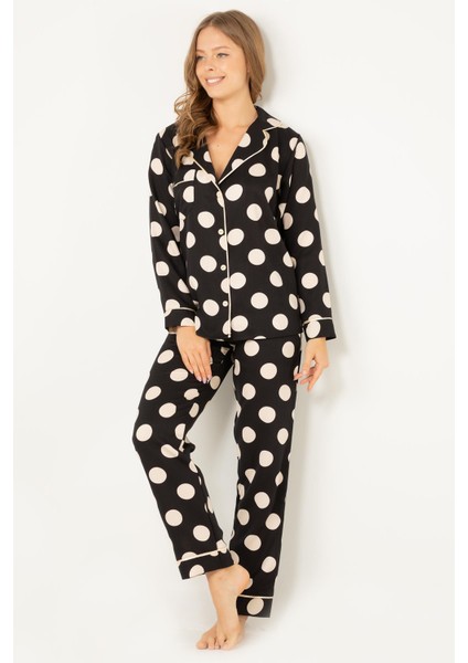 Puantiyeli Doğal Viskon Soft Yumuşak Düğmeli Pijama Takımı modelleri