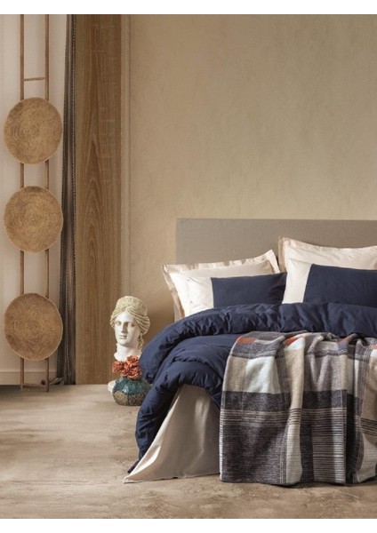 Comfy, Battaniyeli Tek Kişilik Nevresim Takımı Clement Lacivert