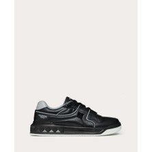 Valentino Garavani One Stud Low - Top Nappa Sneaker
