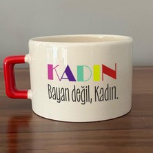 Mor Mürekkep Kadın Bayan Değil Baskılı Kadınlar Günü Kırmızı Kulplu C Fincan