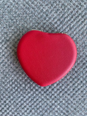 Bla Group Kalp Figürlü Kozmetik Cep Çanta Aynası Kapaklı El Makyaj Aynası Aparat