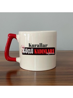 Mor Mürekkep Kurallar Güçlü Kadınları Bağlamaz Baskılı Kadınlar Günü Kırmızı Kulplu D Kupa