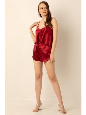 Doremi Kadın İnce Askılı Şortlu Takım Saten Yırtmaç Detaylı Zarif Tasarım