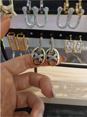 Vanessa Jewelry Accessories Özel Seri Zirkon Taş Detay Rodyum Kaplama Küpe