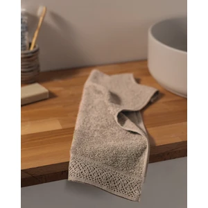 Madame Coco Angelique El Havlusu