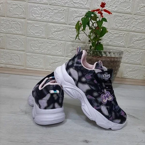 M.P One   3216 Siyah Simli Cırtlı Hafif Rahat Kız Çocuk Spor Ayakkabı