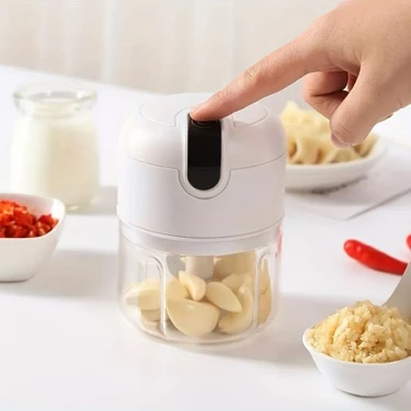 Hasuba 3 Bıçaklı Blender Doğrayıcı ile Hızlı ve Sağlıklı Mutfak Çözümü!" Şarj Edilebilir Mini