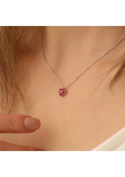 925 Ayar Pembe Zirkon Taşlı Kalp Kolye