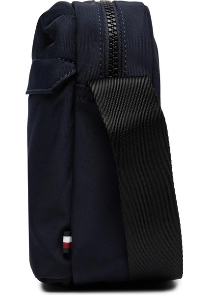 Erkek Deri Marka Logolu Fermuarlı Günlük Kullanım Lacivert Omuz Çantası AM0AM11790-DW6 modelleri