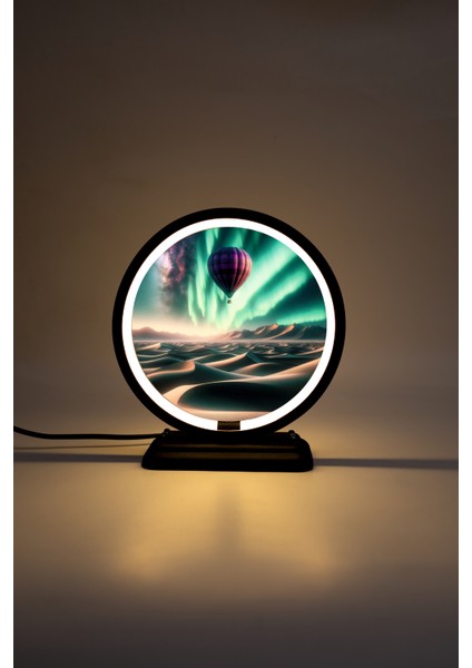Uçan Balon ve Kuzey Işıkları Temalı Dekoratif Masa Lambası