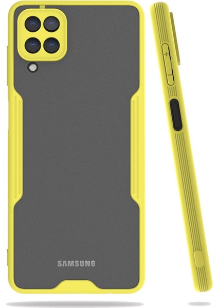 Samsung Galaxy M32 Kılıf Platin Silikon - Sarı 300099