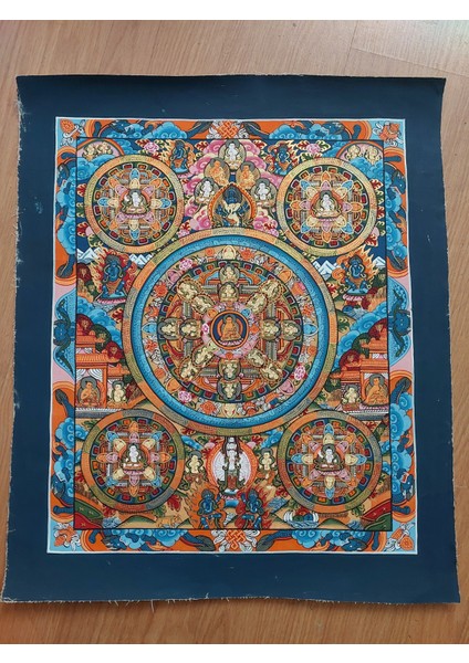 Orjinal Nepal El Yapımı Mandala ( Beş Budha ) -Simli Boyalarla Çizilmiş,meditatif 34CMX40CM Ebatlarında