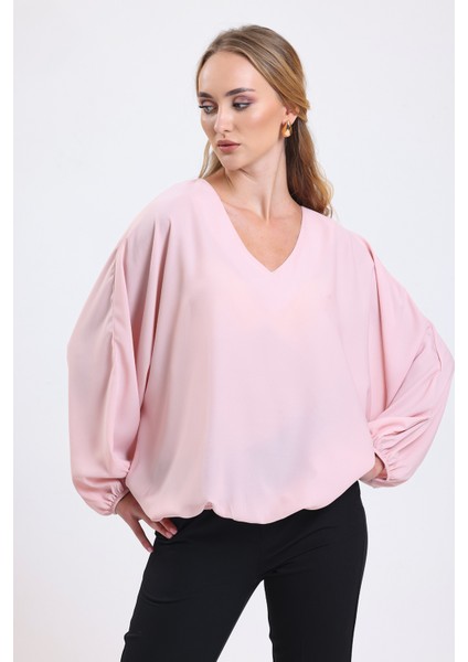 Yakası Pervazlı Etek Ucu Lastikli Jesika Bluz | BLZ34815 modelleri