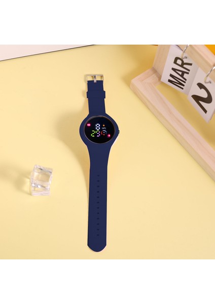 Mavi Erkek Dijital Spor Saat LED Ekran Büyük Yüz Saatler Erkekler Için Su Geçirmez Rahat Kronometre Alarm Basit Reloj Dijital Saat (Yurt Dışından)