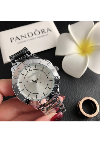 Gümüş Moda Ünlü Lüks Marka Tasarımcısı Kol Saati Reloj Mujer Bayanlar Kuvars Saatler Kadın Erkek Çift Hediyeler Için (Yurt Dışından)