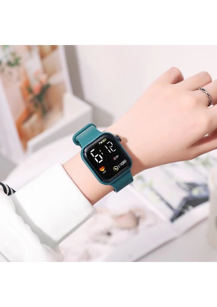 Beyaz LED Dijital Saat C001 Erkek Kadın LED Saatler Unisex Dijital Saat Elektronik Saat Kalp Erkek Kadın Izle Spor Kol Saati Erkekler Kızlar Için (Yurt Dışından)