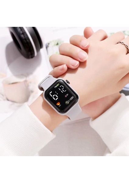 Koyu Mavi LED Dijital Saat C001 Erkek Kadın LED Saatler Unisex Dijital Saat Elektronik Saat Kalp Erkek Kadın Izle Spor Kol Saati Erkekler Kızlar Için (Yurt Dışından)
