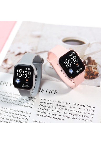 Yeşil Aşk Spor Saat Kadınlar ve Erkekler Için Elektronik LED Dijital Saat Moda Rahat Basit Silikon Kadın Izle (Yurt Dışından)