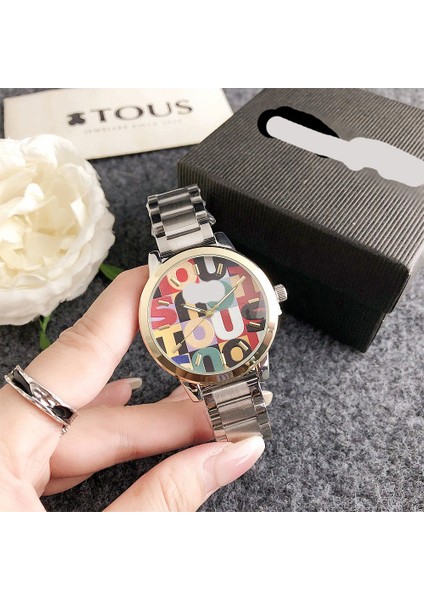 Gümüş Altın Moda Lüks Popüler Yüksek Marka Altın Paslanmaz Çelik Kadın Izle Özel Erkekler Kuvars Saatler Çift Hediye Için (Yurt Dışından) fiyatları