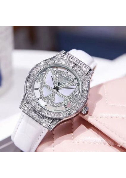 Stil 1 HM101 D Lüks Romantik Kar Tanesi Gümüş Elmas Kadın Saati Dönen Dönen Kuvars Izle Özel Logo Kadın Reloj De Muje (Yurt Dışından) modelleri